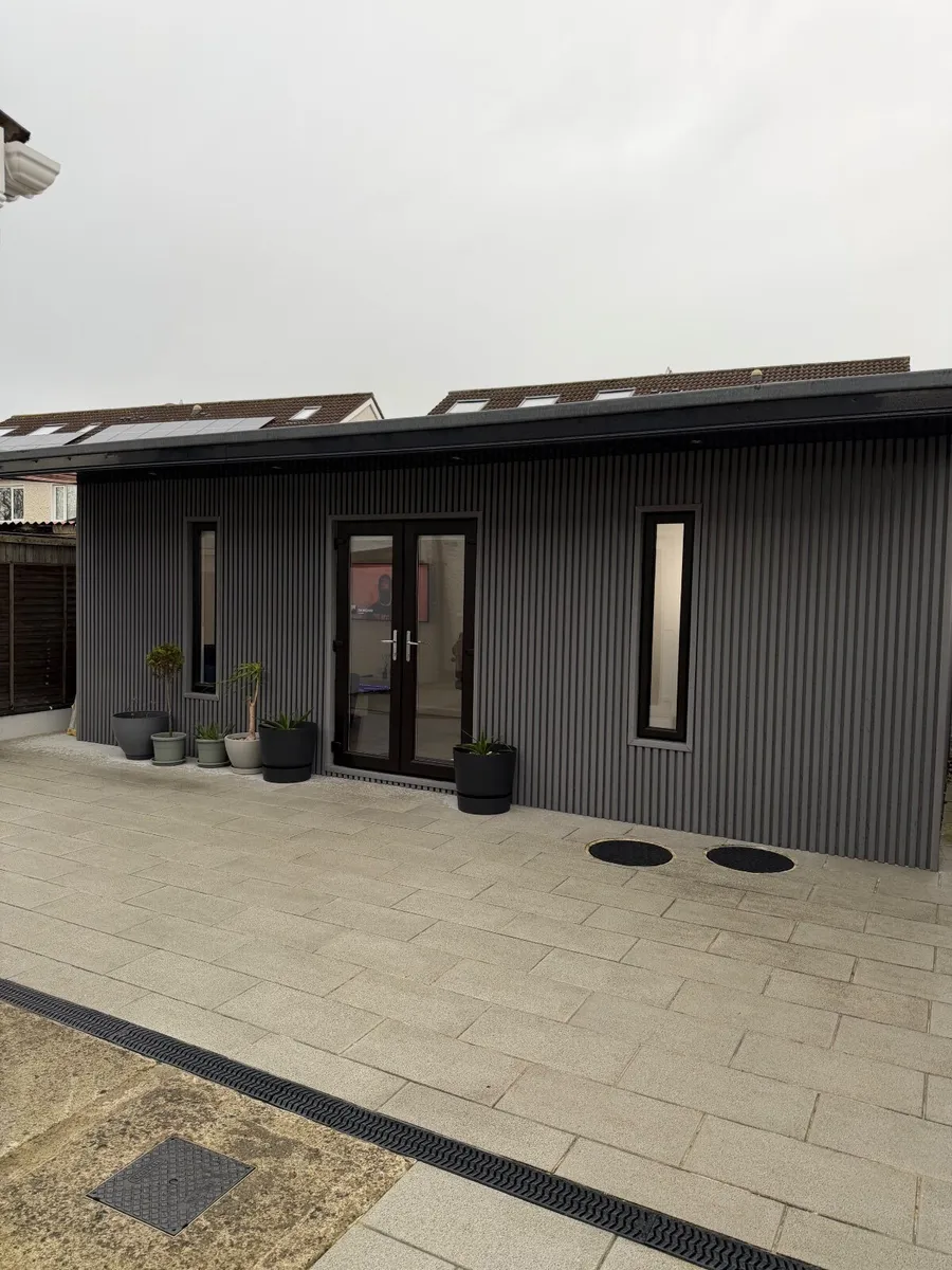 3 bedroom semi-detached house for sale in Dublin - Image 2