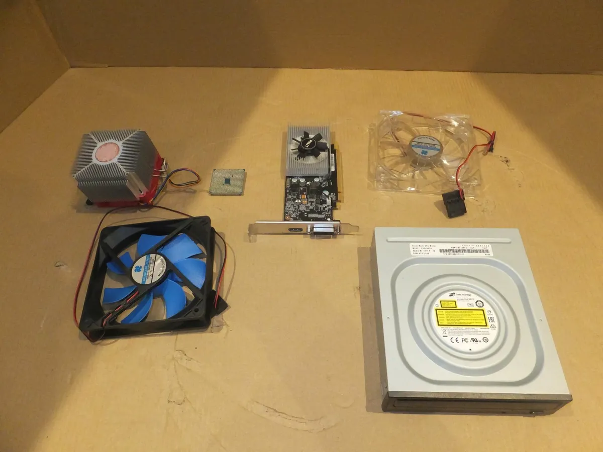PC parts - Image 1