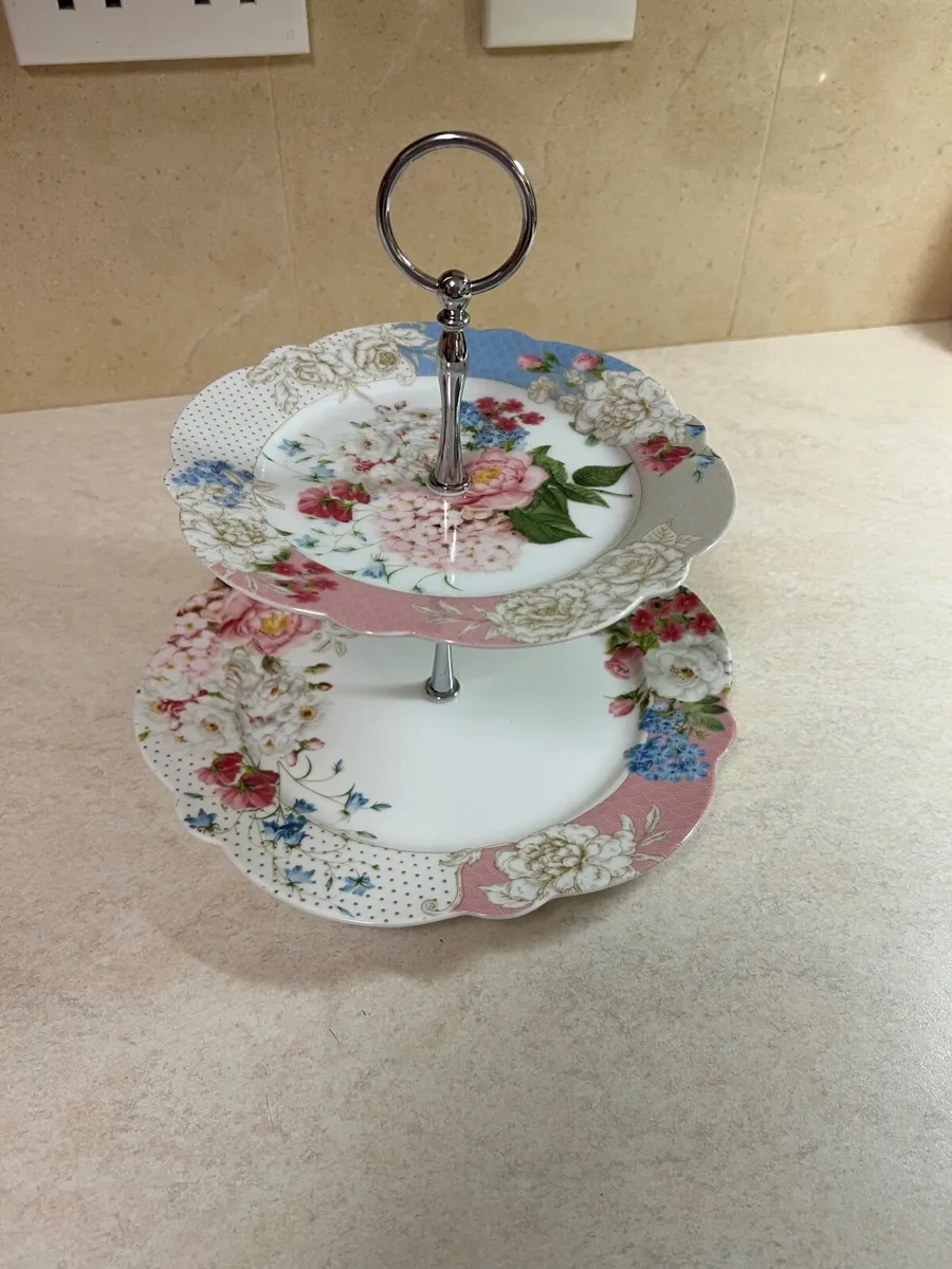 2 Tier Cake Stand - Image 3