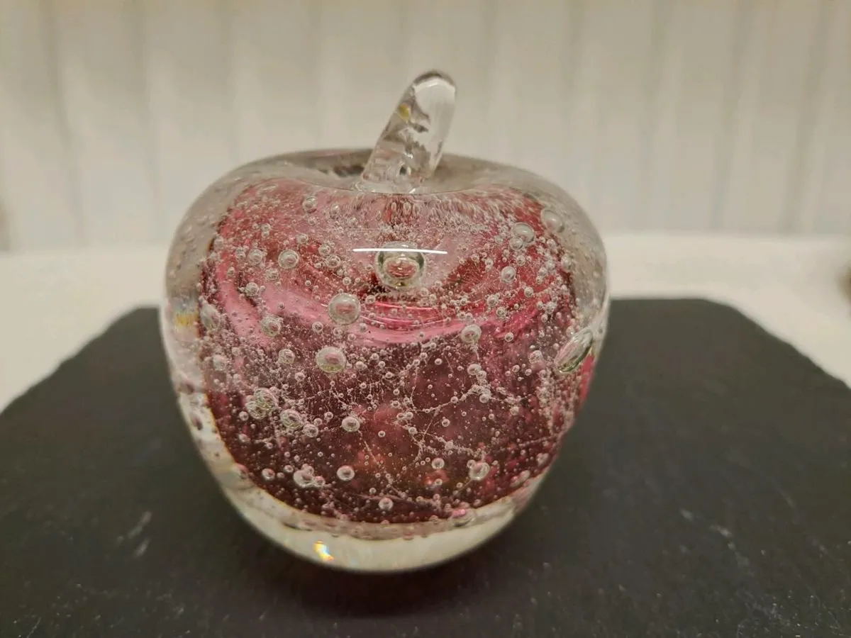 Art Glass Apple Paperweight – Pink Bubble Glass - Image 1