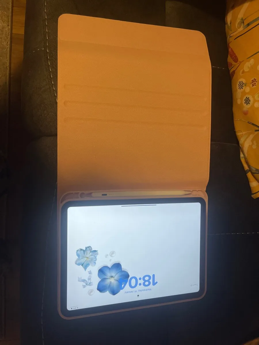 iPad A16 128GB - Image 4