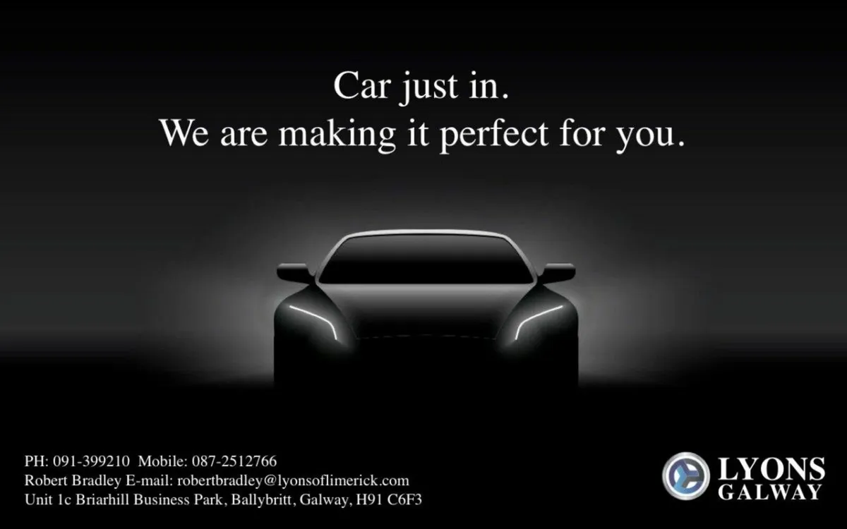 Land Rover Discovery SE Commercial / 350Bhp / Ex V - Image 1