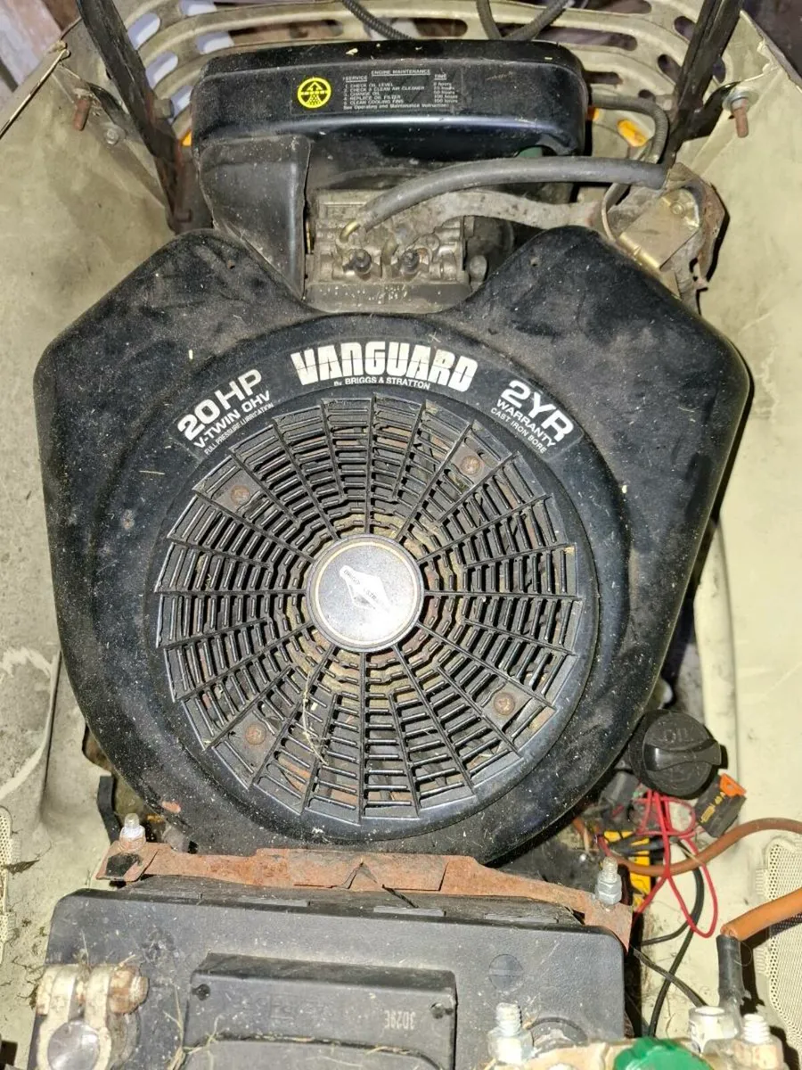 Engine Vanguard V Twin 20hp - Image 1