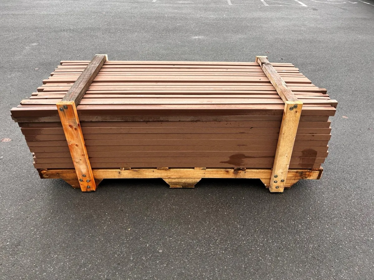 40 x 45 x 2m composite timber - Image 3