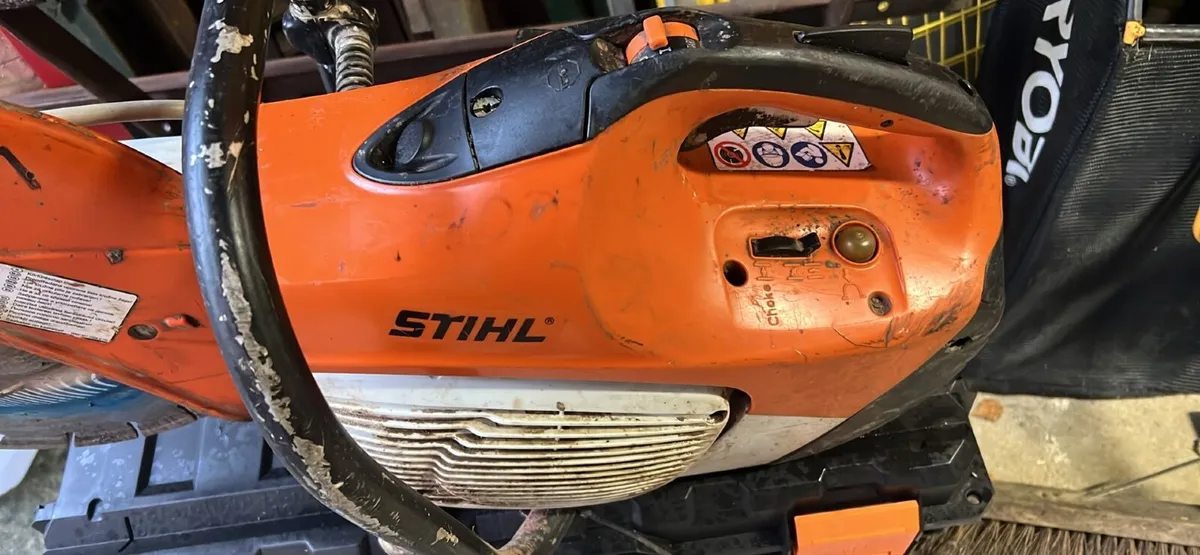 STihl TS410 Petrol Saw - Image 2