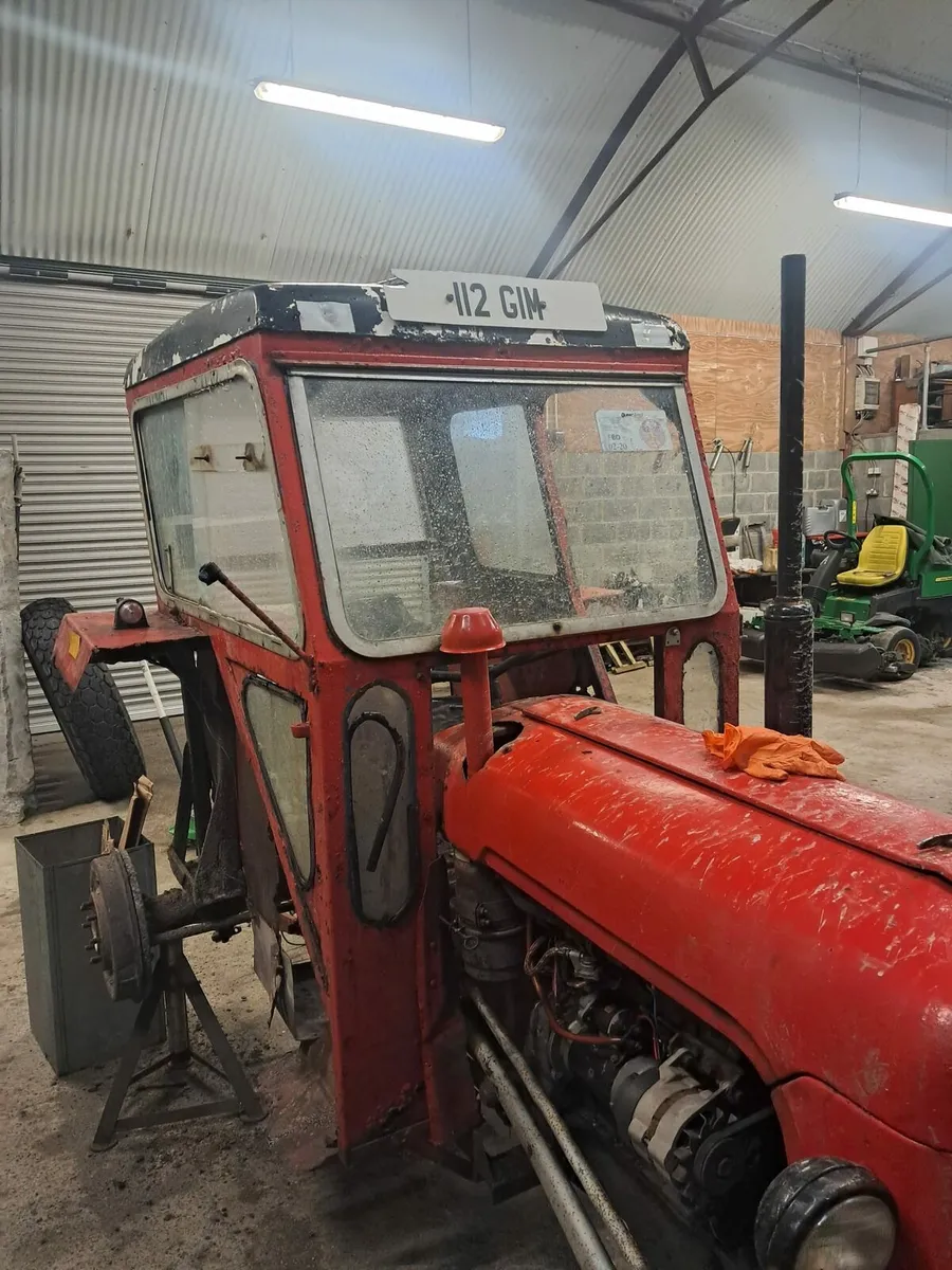 Tractor cab - Image 4