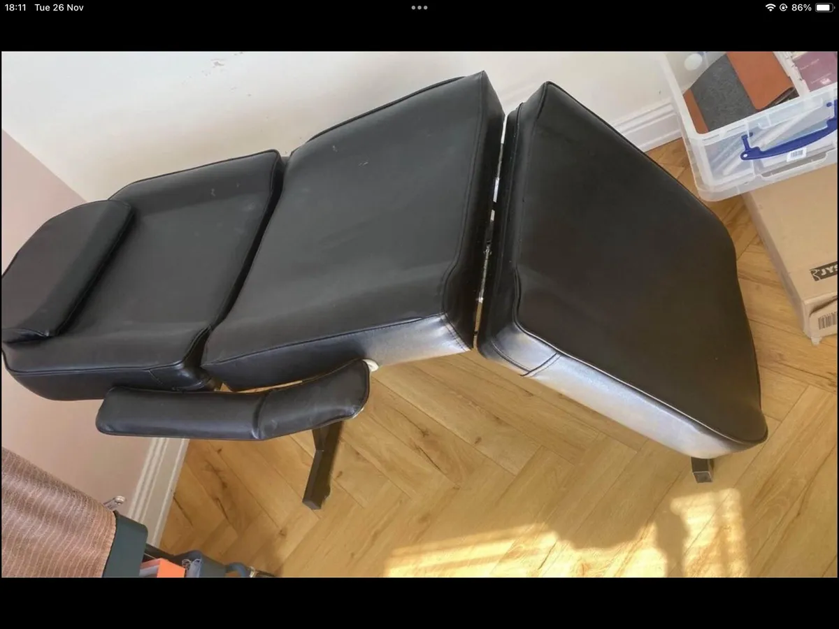 Beauty couch - Image 3