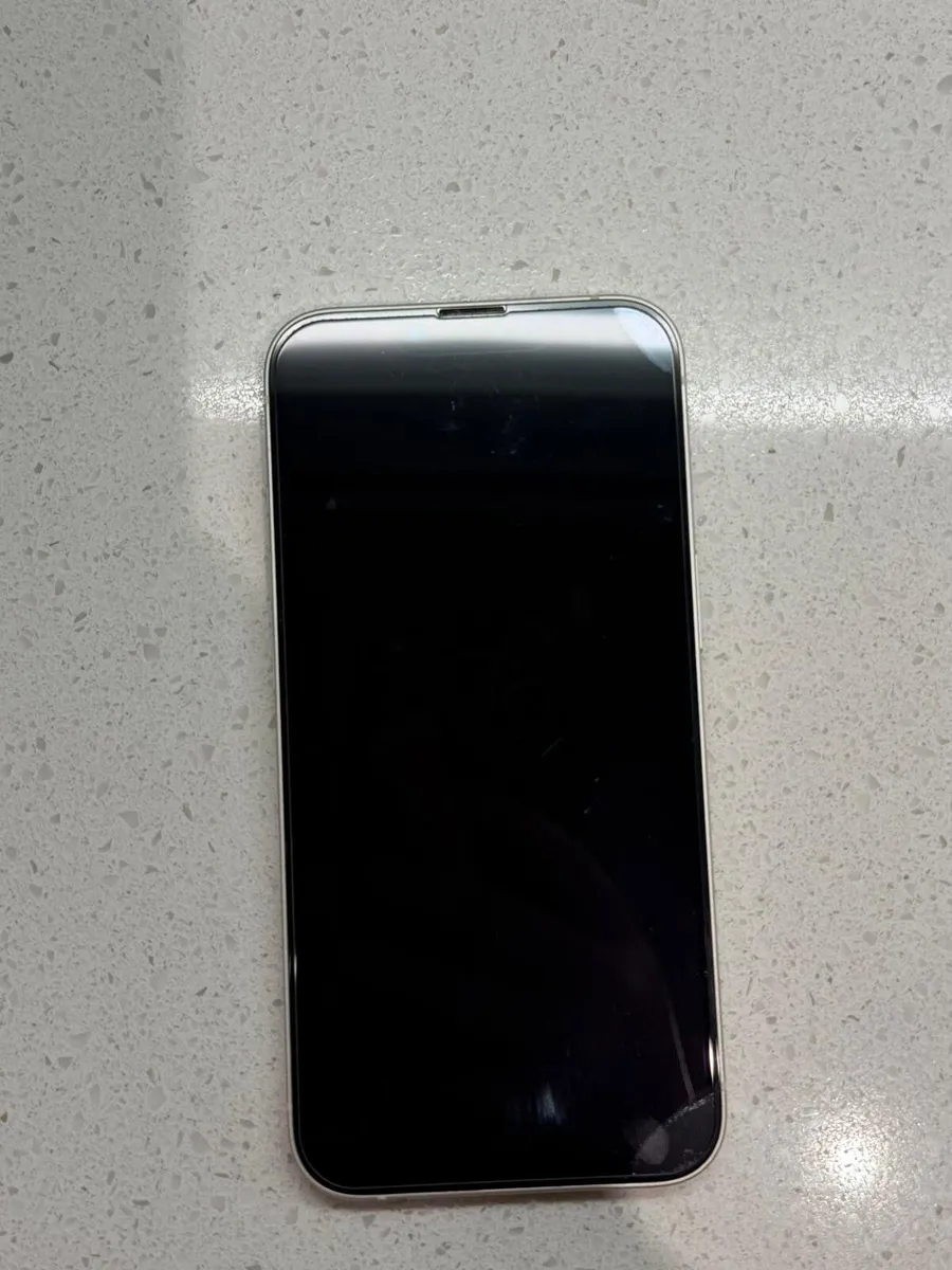 iPhone 14 Starlight - Image 2