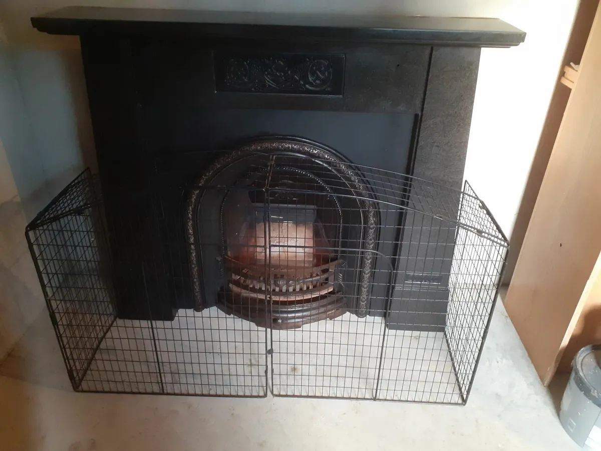 Fireplace surround - Image 2
