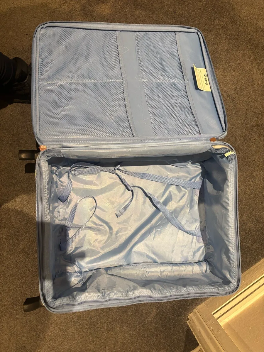 Unicorn cabin luggage bag - Image 2