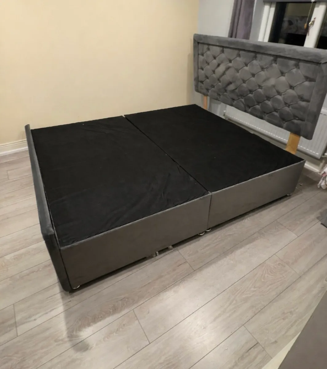 Free King size grey bed