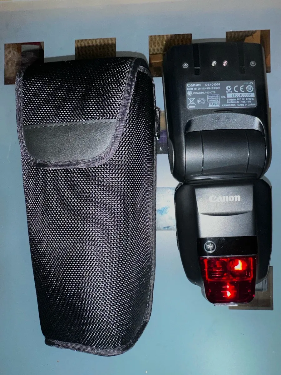 Canon 600EX-RT Flash Gun - Image 2