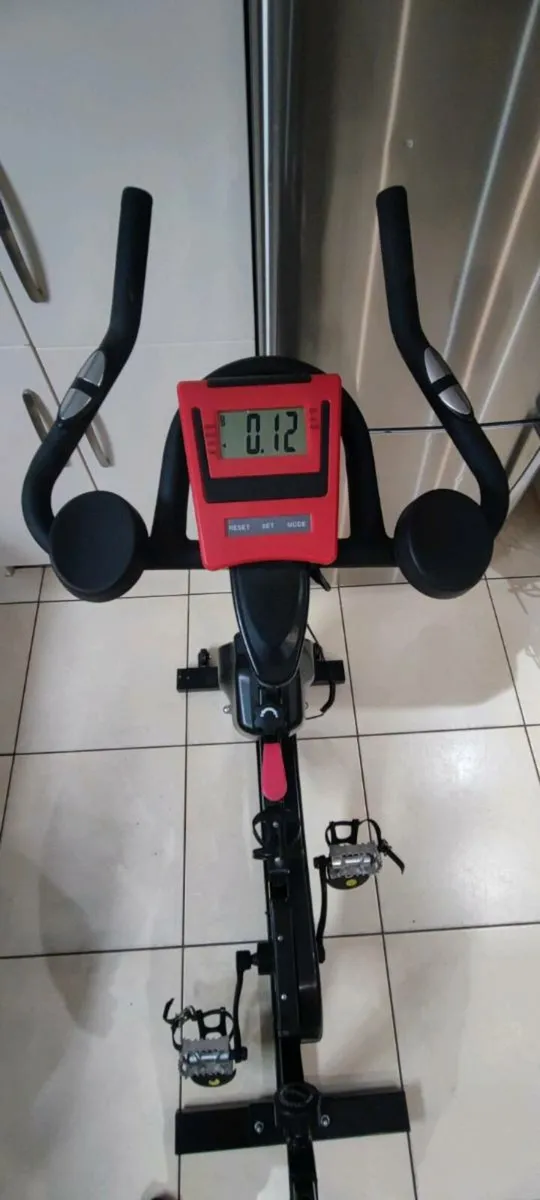 S-5000 Premium Commercial Exercise Bike - Image 2