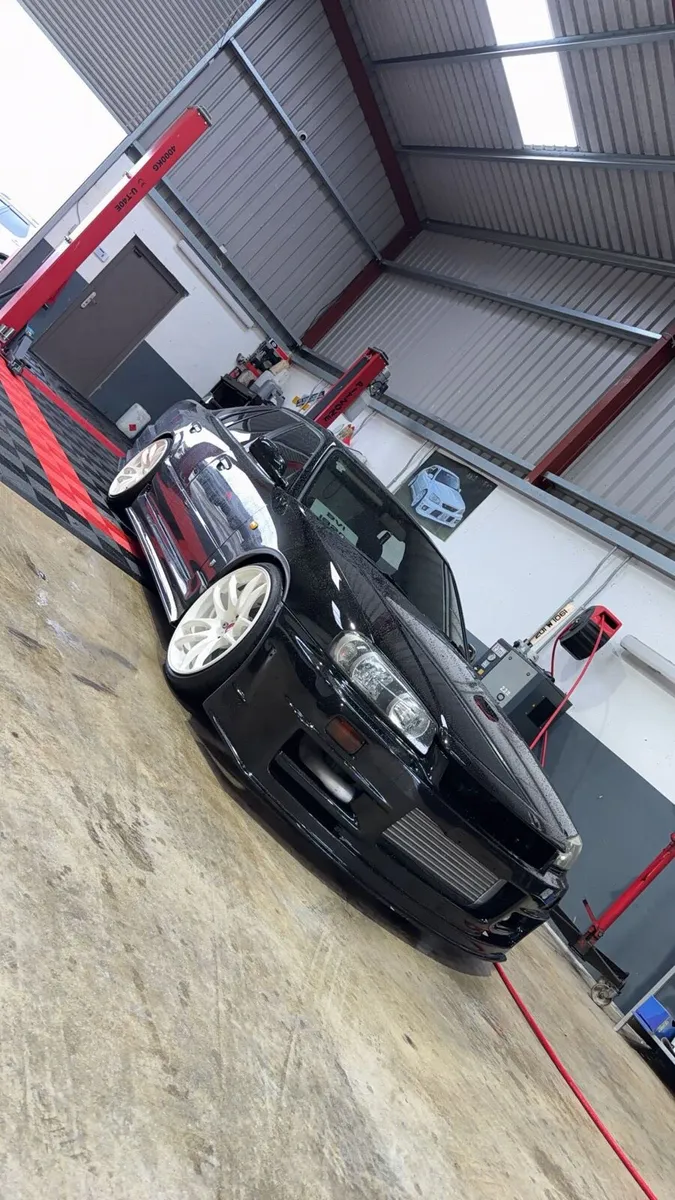 Nissan skyline er34 - Image 1