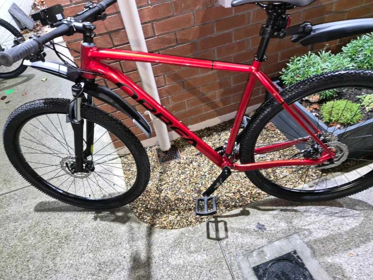 Brand new unwanted present GLOSS RED ORBEA ONNA - Image 1