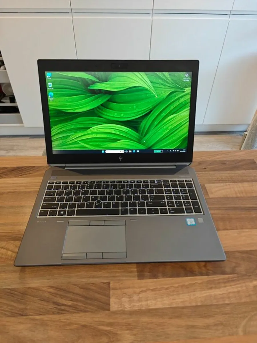 Strong HP ZBook 15 G5 | i7 | 32GB | 512GB - Image 1