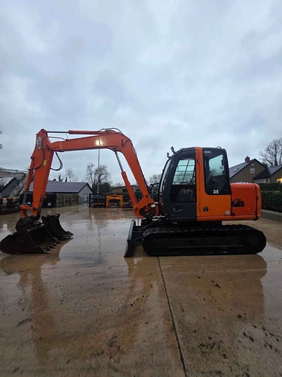2004 HITACHI ZAXIS 80 - Image 3