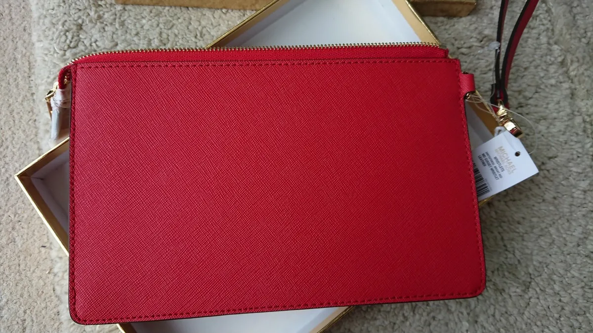 Michael Kors Wristlet Bag - Image 4