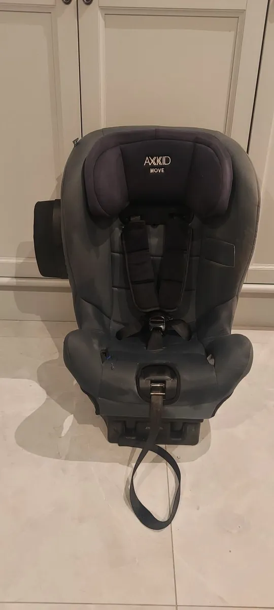 Axkid Move Rearfacing Car Seat - Image 3