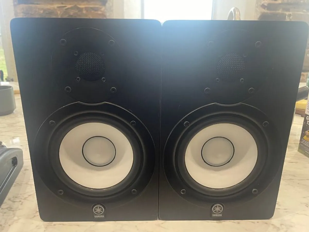 Yamaha HS50M - Image 1