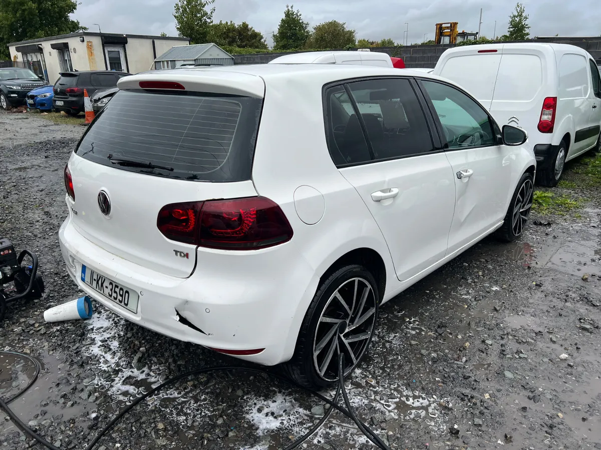 2011 Vw Golf 1.6 Tdi Match model - Image 1
