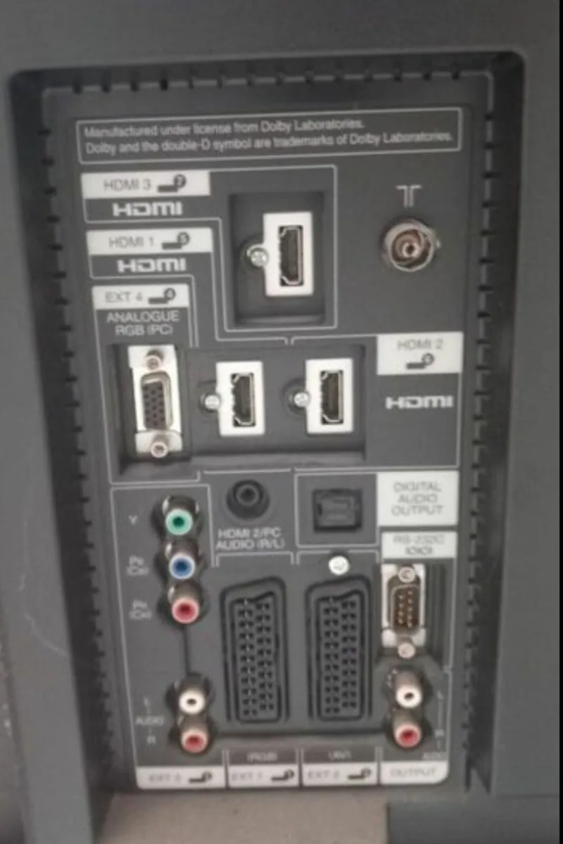 SHARP AQUOS TV 32" - Image 3