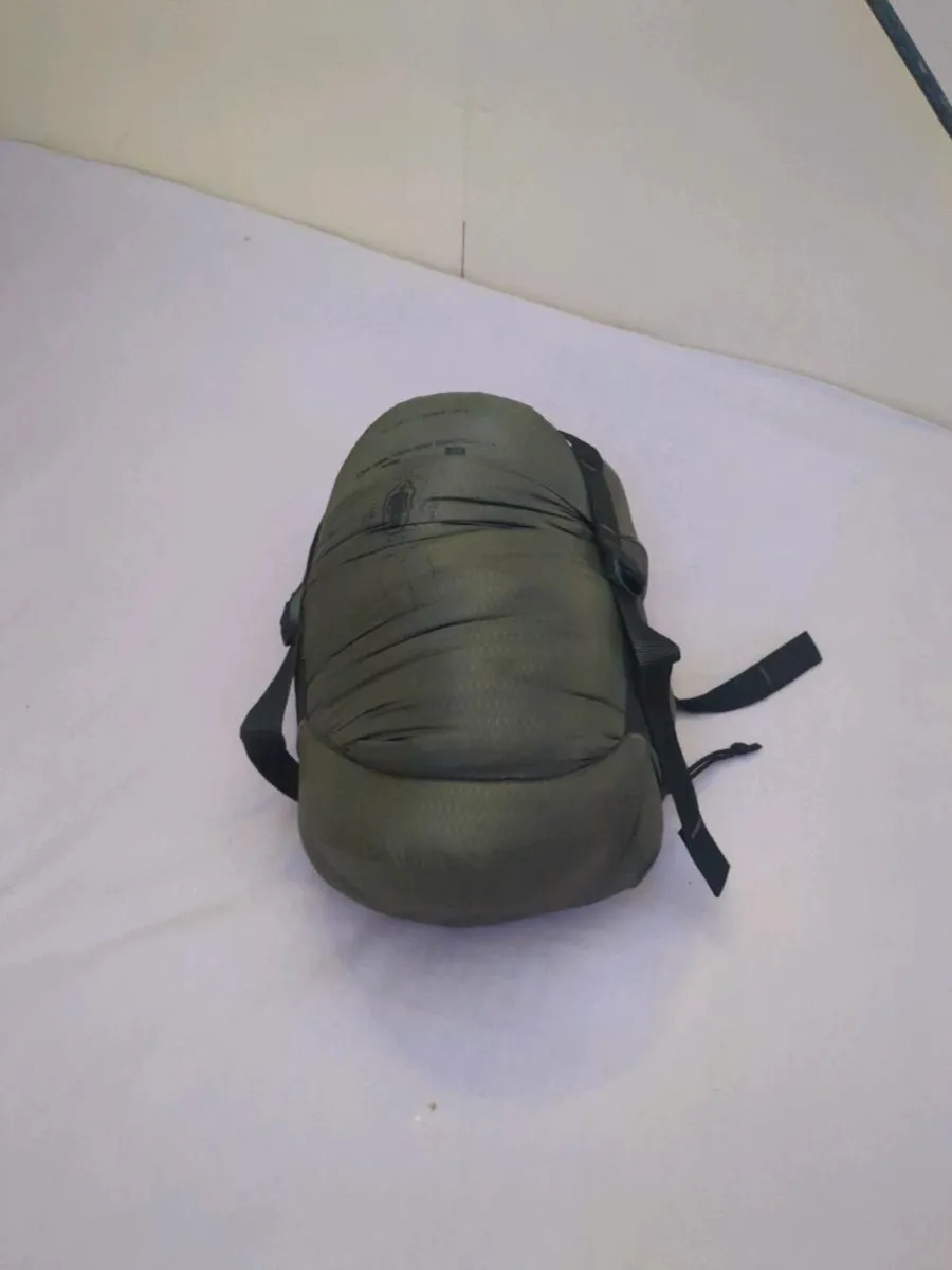Trekking sleeping bag mt500 - Image 2