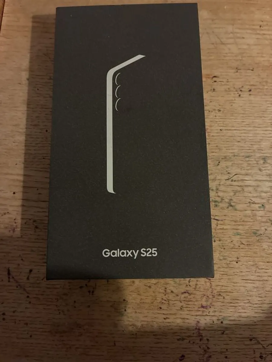 Samsung Galaxy - Image 1