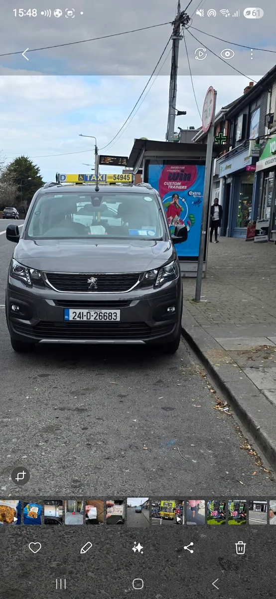 241 e rifter taxi for rent with school run - Image 2