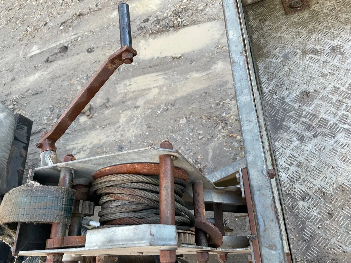 Iforwilliams 12ft by 6ft 6” drop side with ramps - Image 4