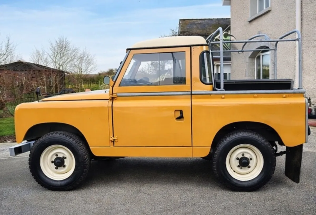 1964 Land Rover Series 2 - Fully Restored | PTO - Image 1