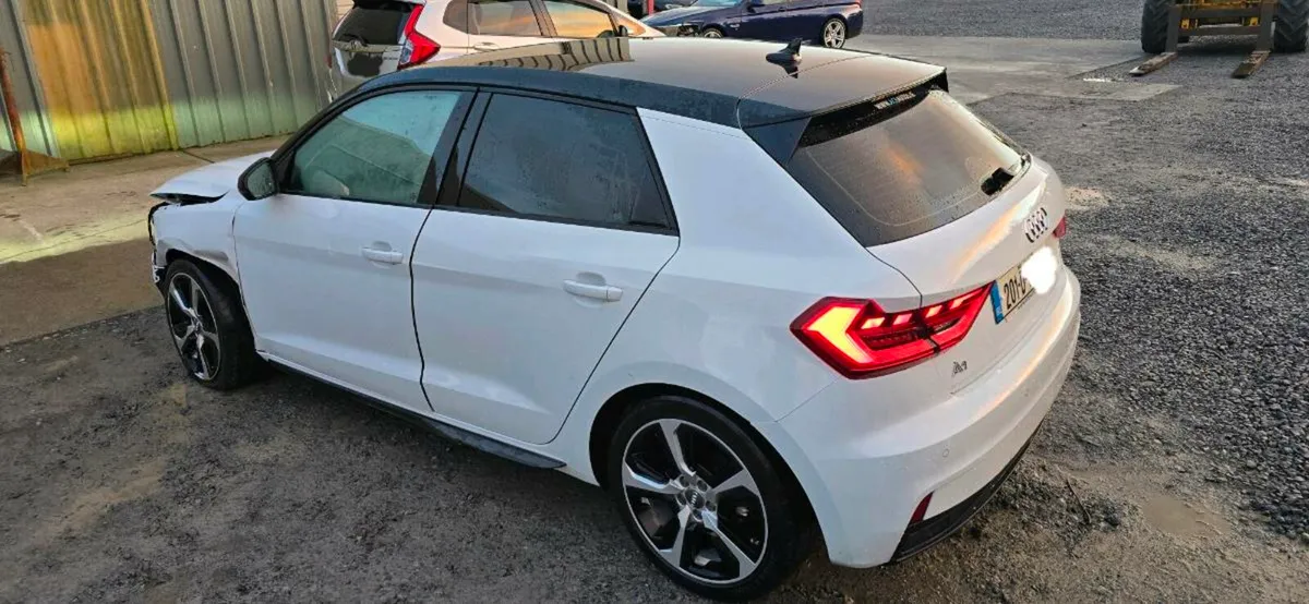 201 AUDI A1 AUTO - Image 3