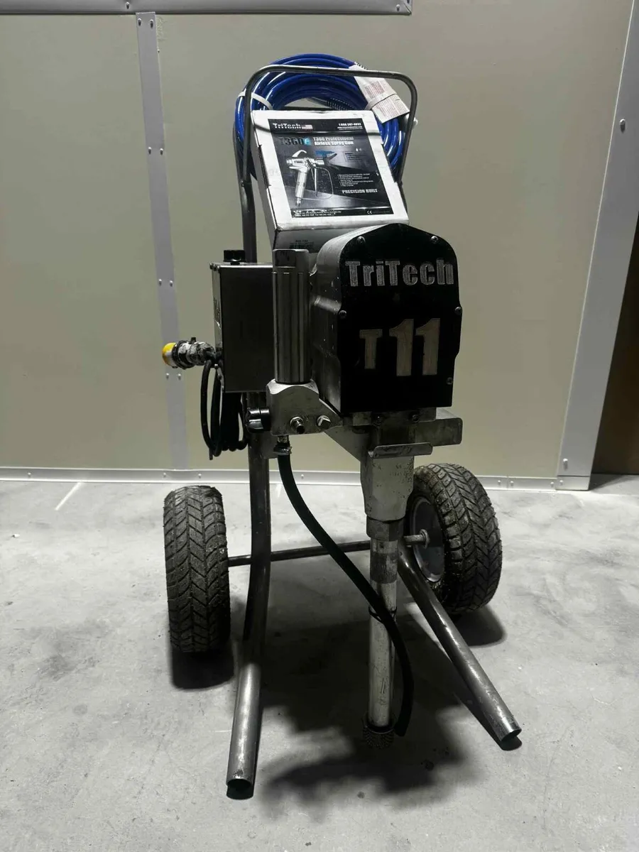 Airless paint sprayer TriTech T11, 110v - Image 1