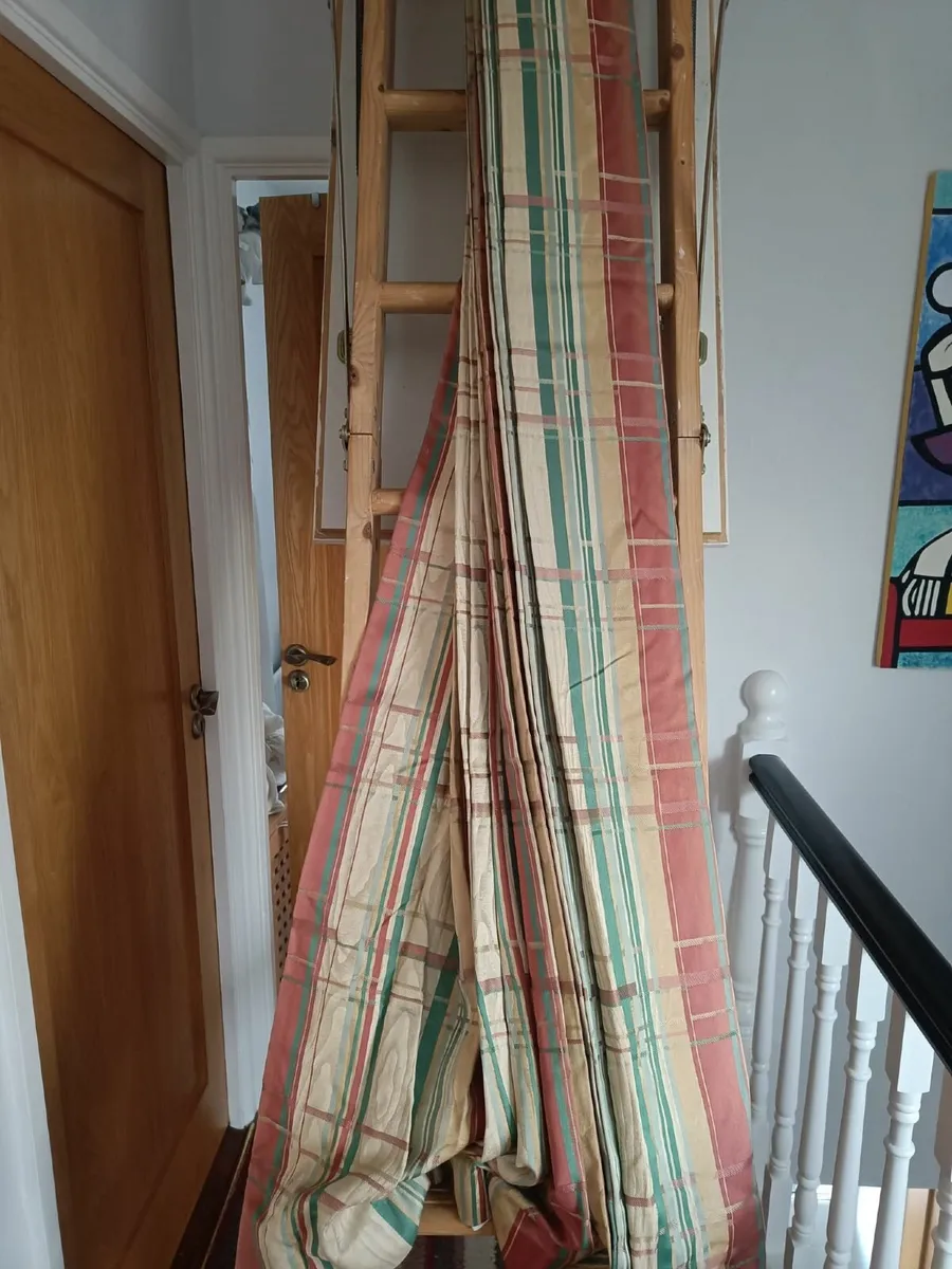 Curtains - Image 1