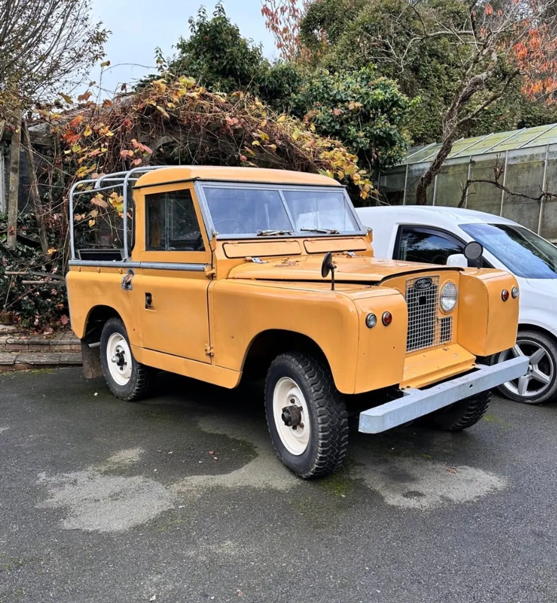1964 Land Rover Series 2 - Fully Restored | PTO - Image 4