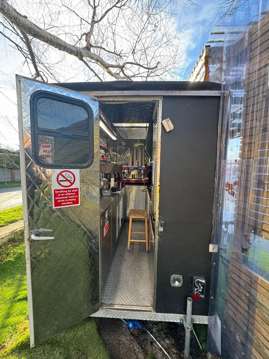 Catering Equipment/Food truck - Image 2