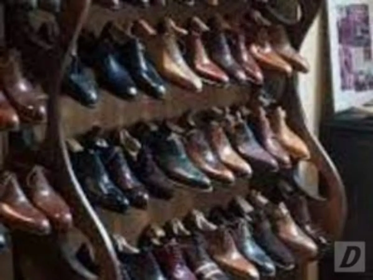 Luxury Used Leather Designer Mens Shoes - Image 1