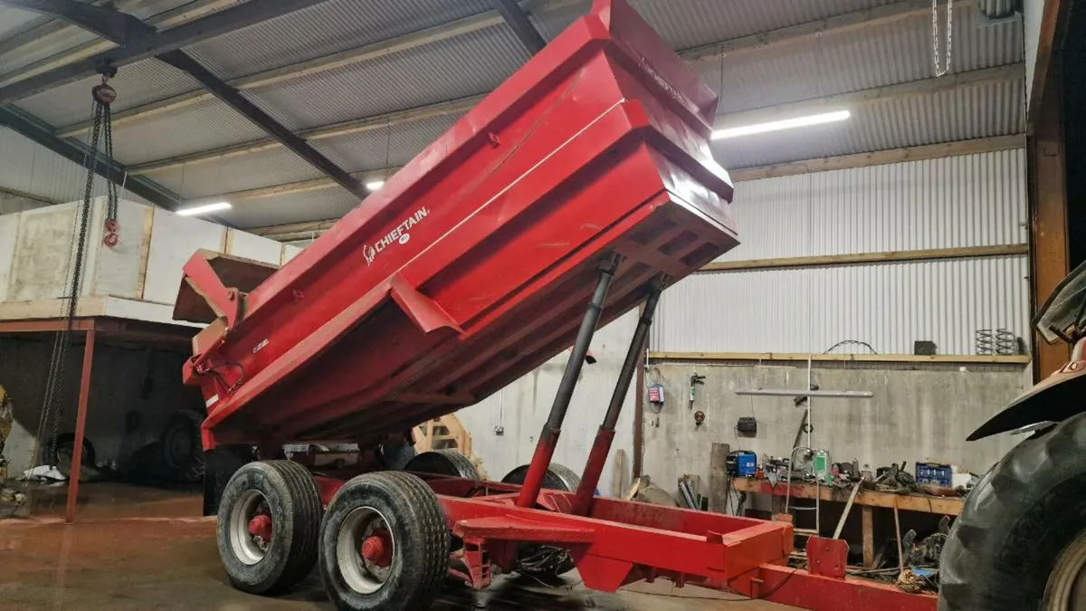Chieftain 20t dump trailer - Image 1