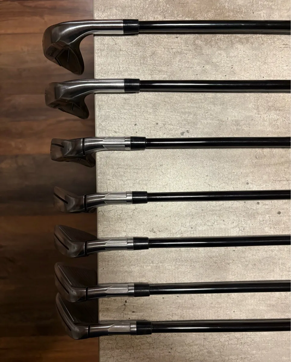 Taylormade Qi Irons (7 clubs 4-PW) - Image 2