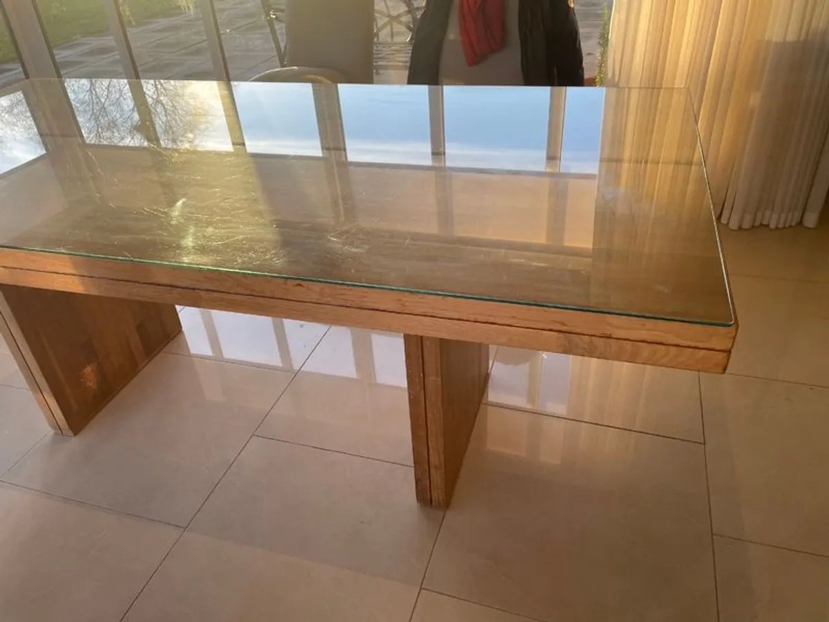 Dining Table  & chairs - Image 1