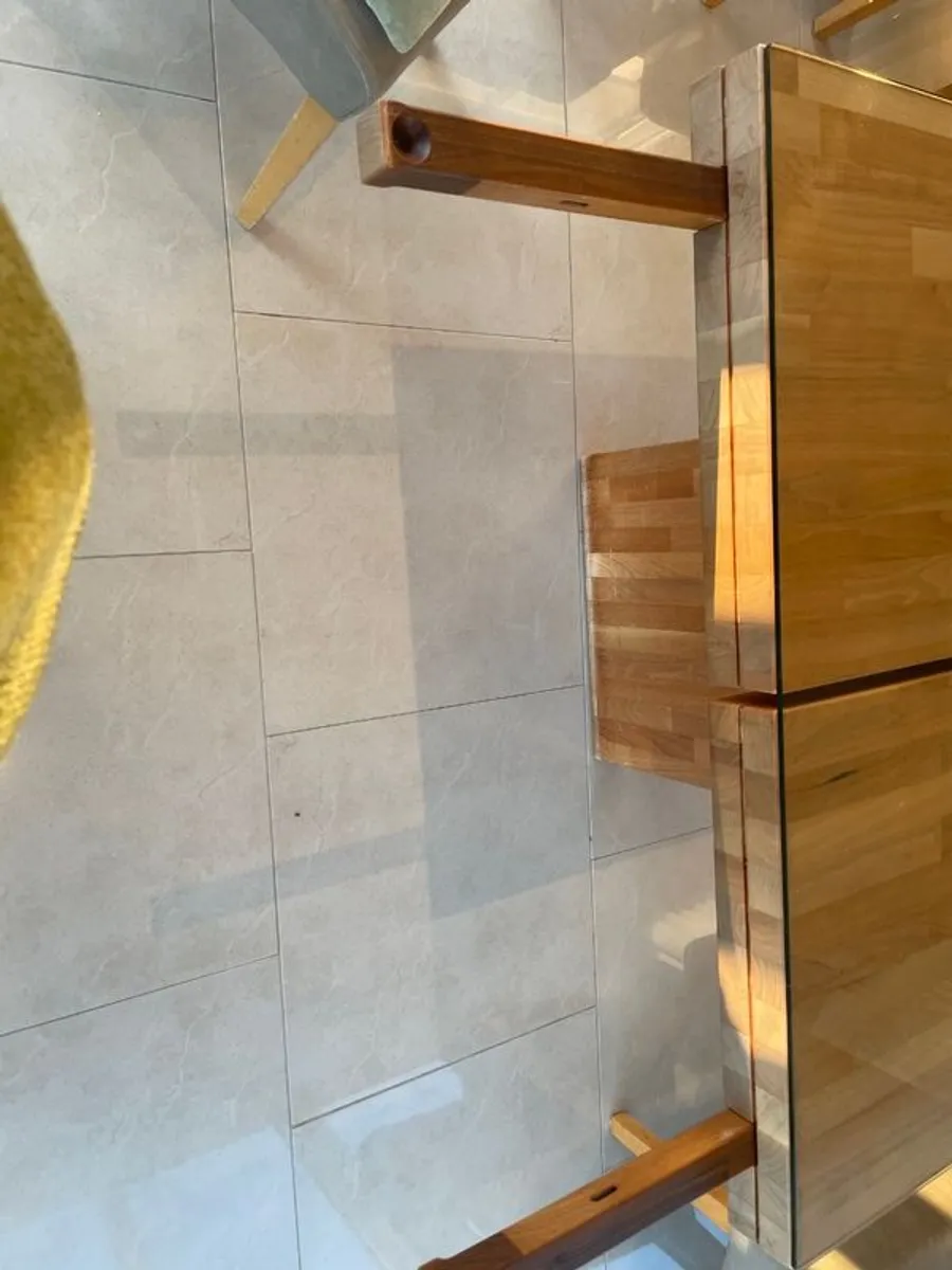 Dining Table  & chairs - Image 3