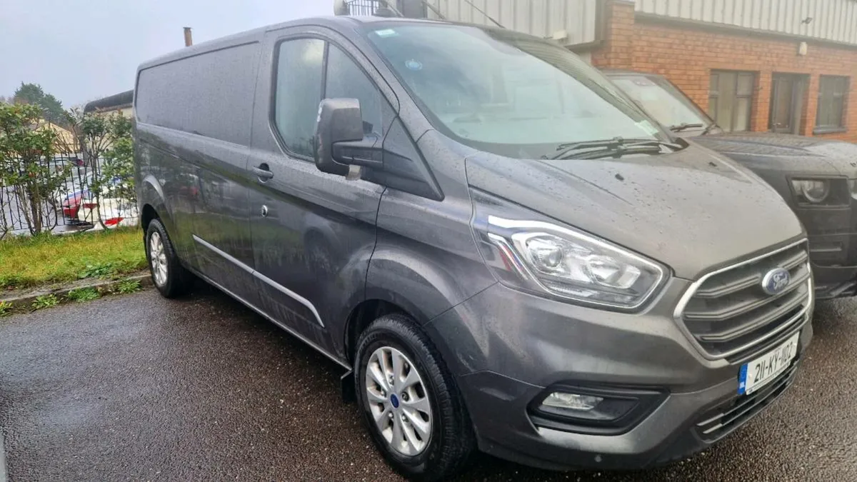 Ford Transit Custom Limited 170 BHP, NO VAT - Image 2