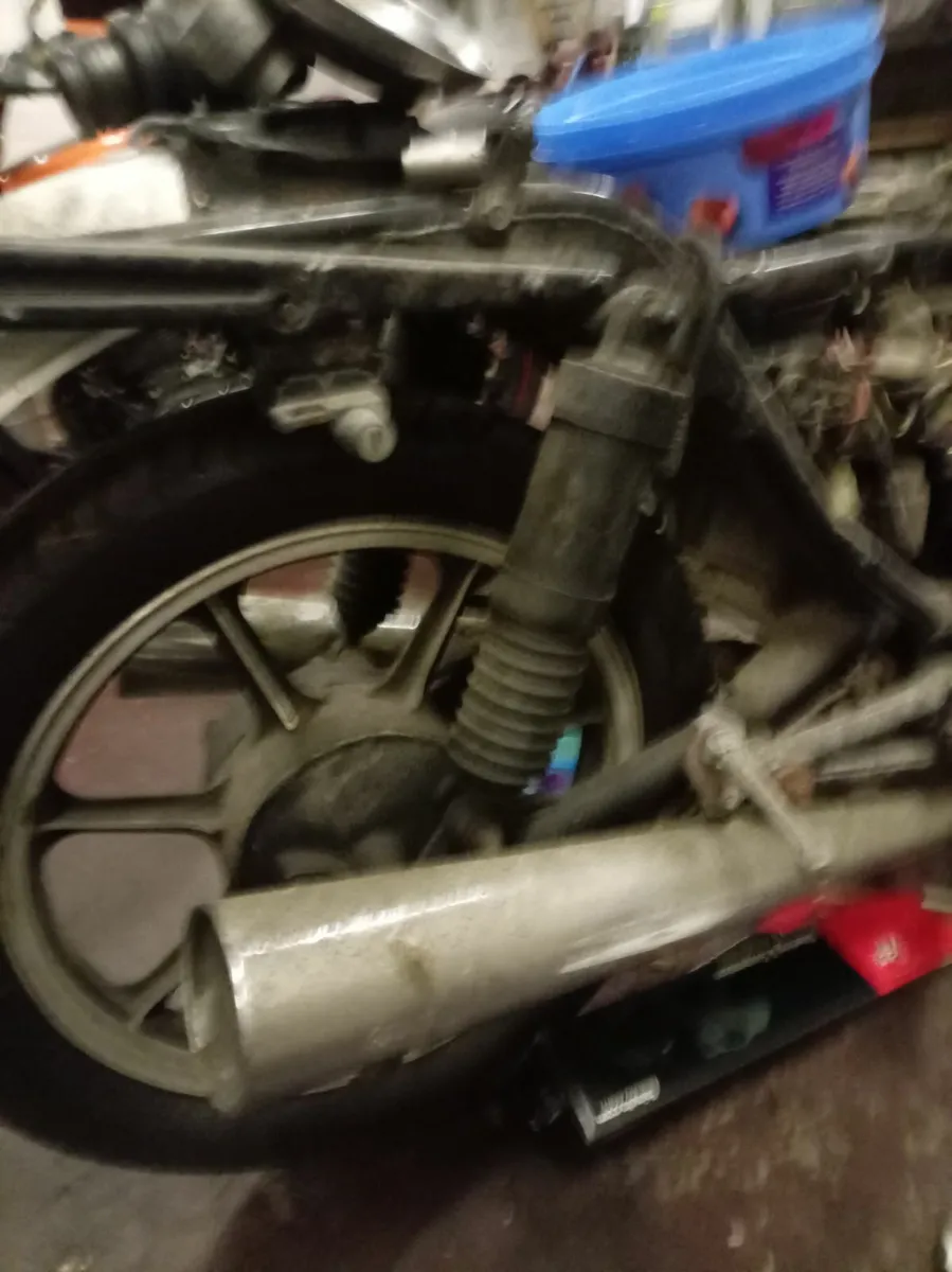 Motor bike - Image 1