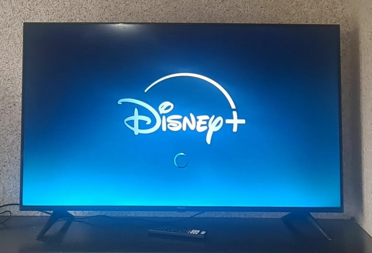 Hisense 50A7100FTUK 50" 4K Smart TV – Fully Workin - Image 2