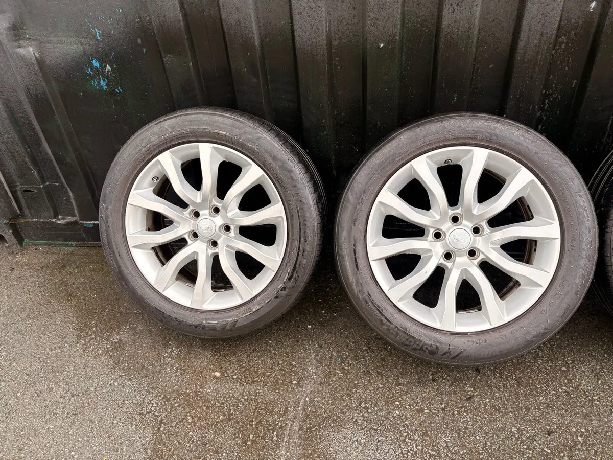 Range Rover sport alloys - Image 3