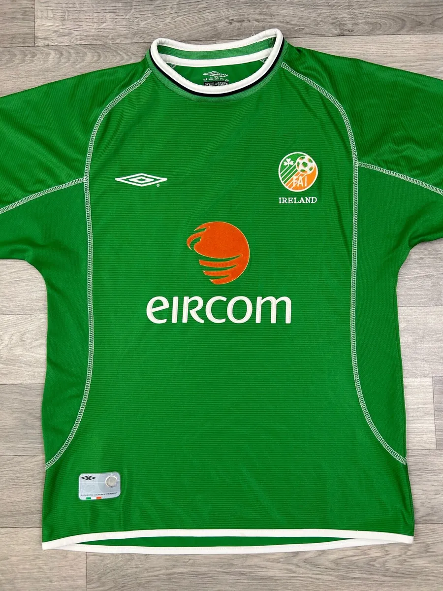 Genuine Vintage 2001 Ireland Long Sleeve Jersey M - Image 2