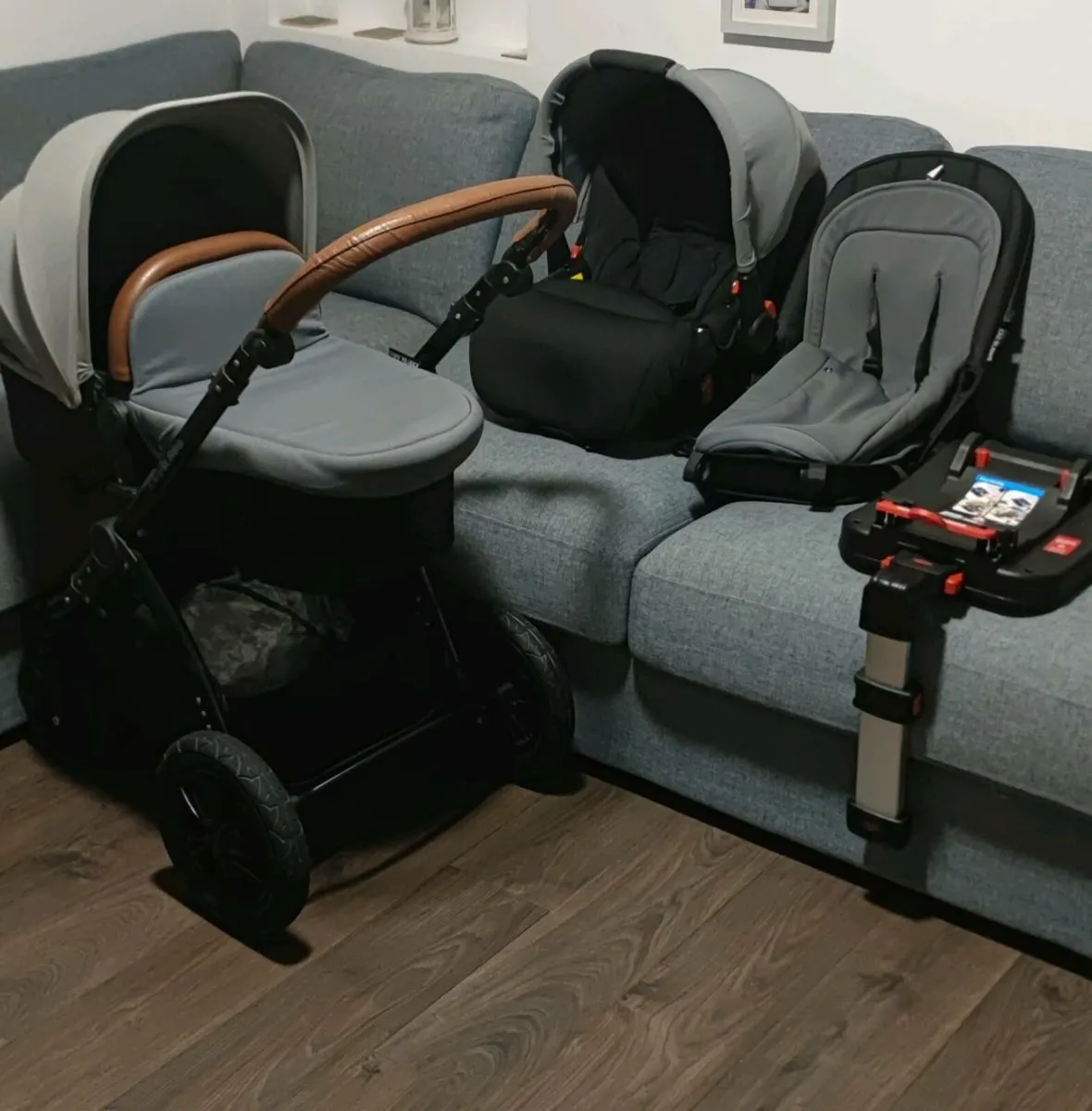 Baby travel system - Image 1
