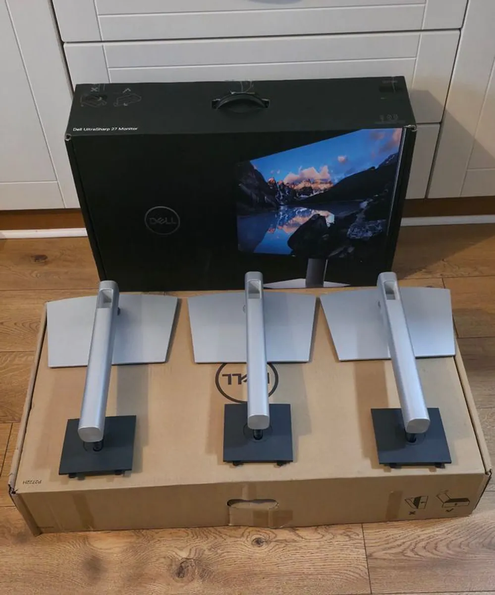 All-In-OneTriple Monitor Game & Work Command Center - Image 2