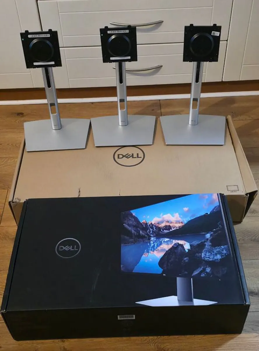 All-In-OneTriple Monitor Game & Work Command Center - Image 3