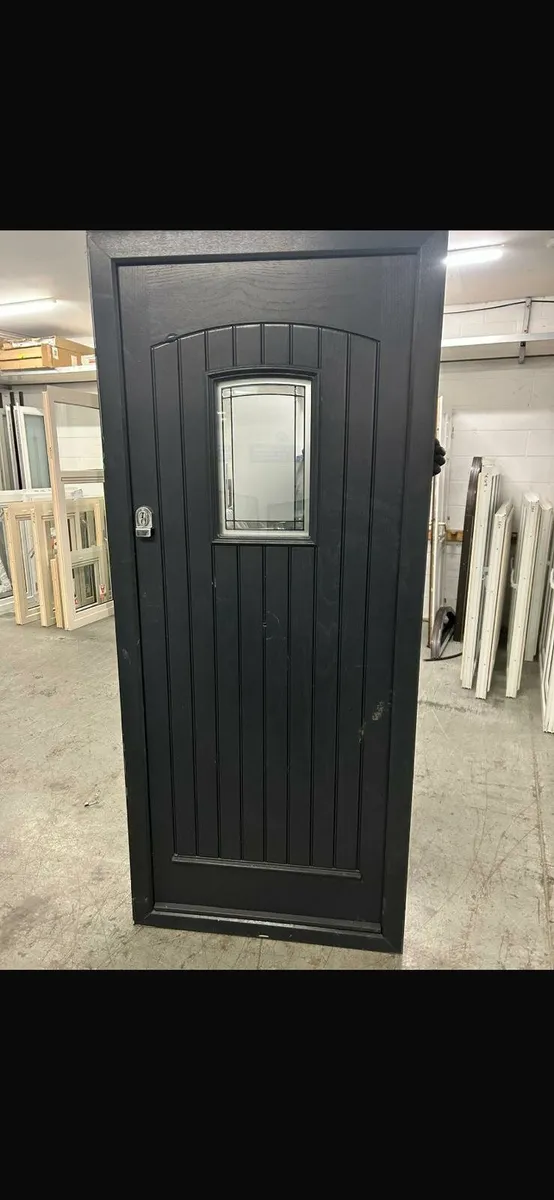 COMPOSITE FRONT DOOR SHOWROOM ONLY